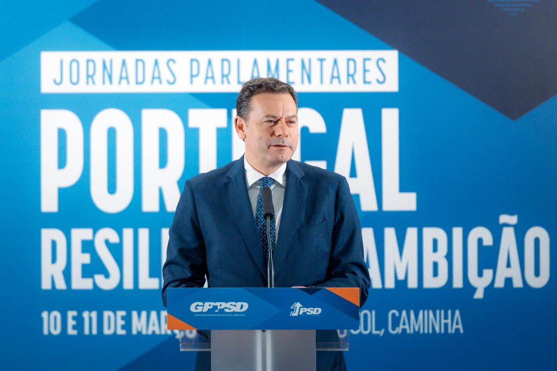 luis montenegro jornadas parlamentares caminha 2026