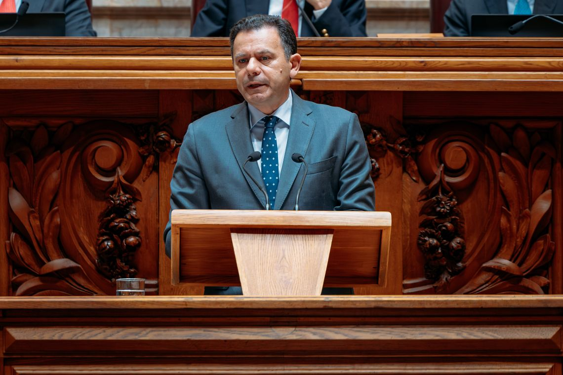 luis montenegro debate quinzenal 29 de abril de 2026 parlamento