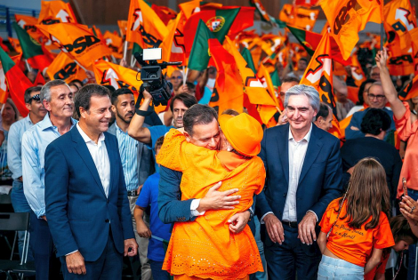 luis montenegro em braganca 2025 autarquicas