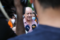 rui rio fala à imprensa