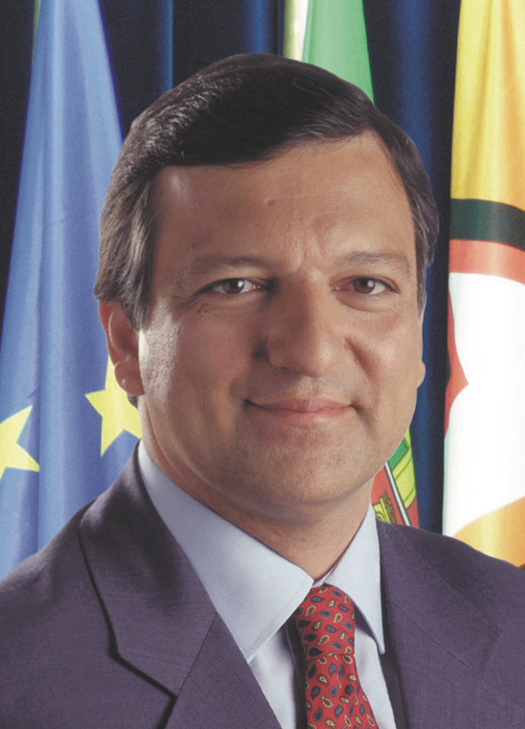 Líder do PSD José Manuel Durão Barroso